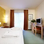 Eden - Aktiv- & Wohlfuehlhotel In Tirol Auf 1200m Hoehe Готель 4*