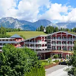 Hotel Eden - Aktiv- & Wohlfuehlhotel In Tirol Auf 1200m Hoehe