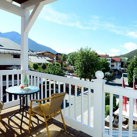 Hotel Eden Seefeld in Tirol
