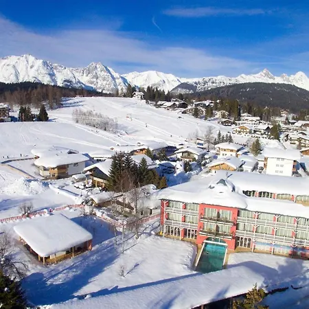 Eden - Aktiv- & Wohlfuehlhotel In Tirol Auf 1200m Hoehe Szálloda
