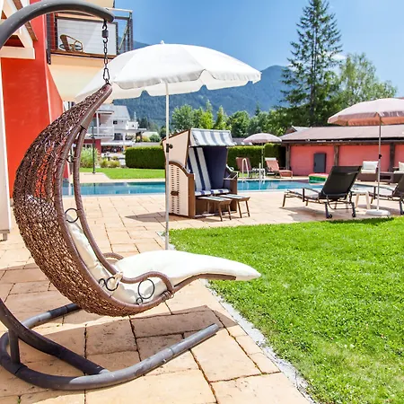Eden - Aktiv- & Wohlfuehlhotel In Tirol Auf 1200m Hoehe Ξενοδοχείο