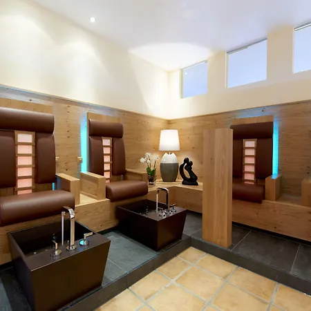 Hotel Eden - Aktiv-&wohlfühlhotel In Tirol Auf 1200m Höhe 4*