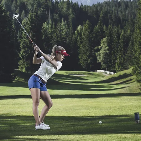 Szálloda Eden - Aktiv- & Wohlfuehlhotel In Tirol Auf 1200m Hoehe Seefeld in Tirol