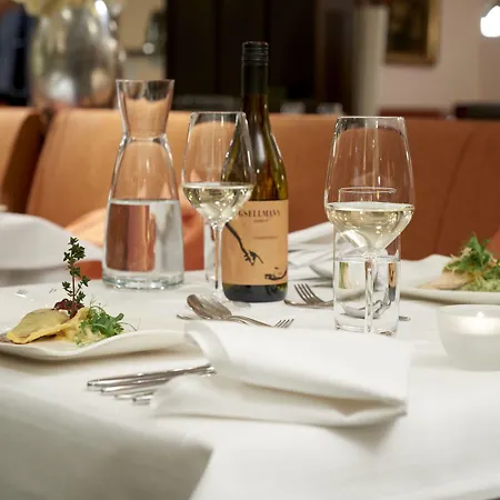 Hotel Eden - Aktiv- & Wohlfuehlhotel In Tirol Auf 1200m Hoehe Seefeld w Tirolu