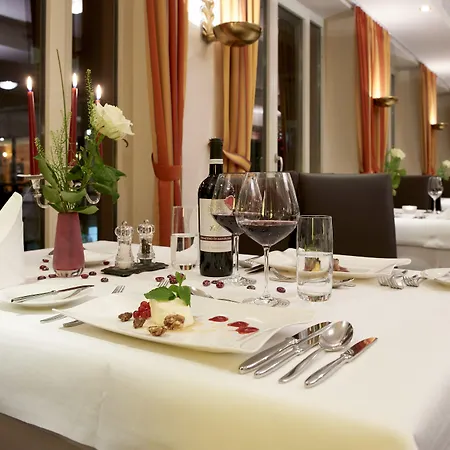 Eden - Aktiv- & Wohlfuehlhotel In Tirol Auf 1200m Hoehe