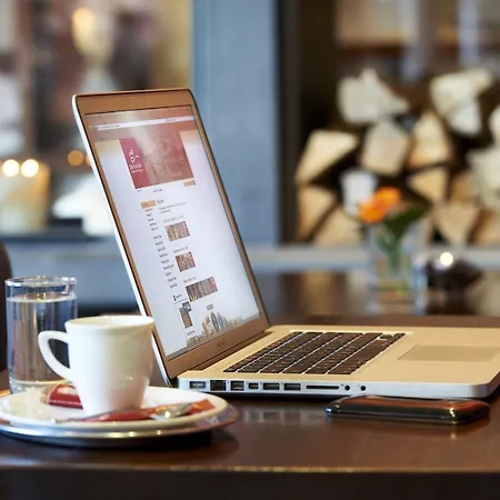 Eden - Aktiv- & Wohlfuehlhotel In Tirol Auf 1200m Hoehe