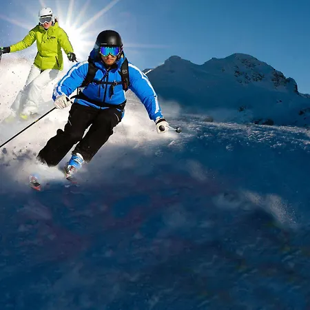 Hotel Eden - Aktiv- & Wohlfuehlhotel In Tirol Auf 1200m Hoehe
