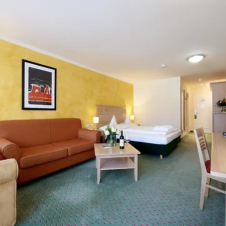 Hotel Eden