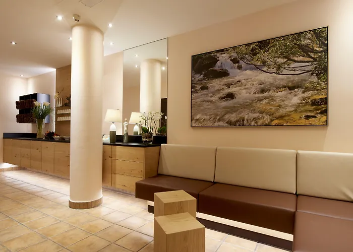 Eden - Aktiv- & Wohlfuehlhotel In Tirol Auf 1200m Hoehe