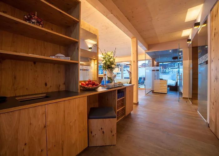 Hotel Eden - Aktiv- & Wohlfuehlhotel In Tirol Auf 1200m Hoehe Seefeld w Tirolu