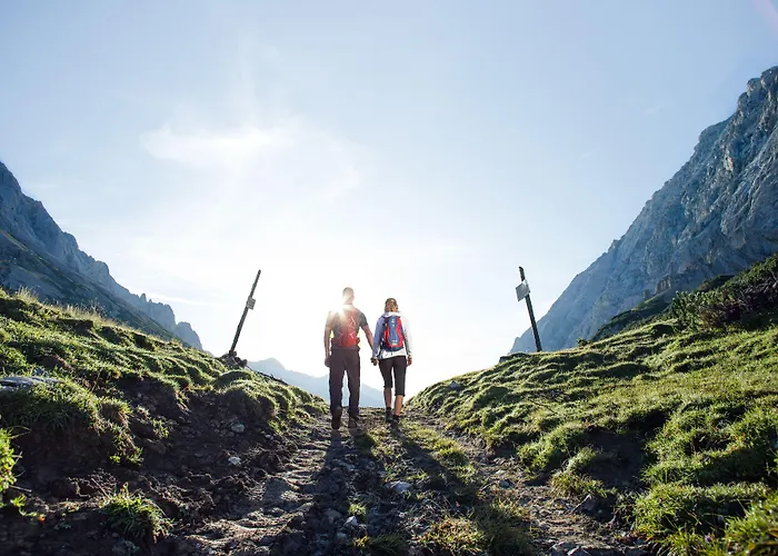 호텔 Eden - Aktiv- & Wohlfuehlhotel In Tirol Auf 1200m Hoehe
