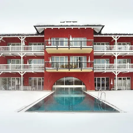 Отель Eden - Aktiv- & Wohlfuehlhotel In Tirol Auf 1200m Hoehe Зеефельд в Тироле