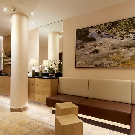 Eden - Aktiv- & Wohlfuehlhotel In Tirol Auf 1200m Hoehe