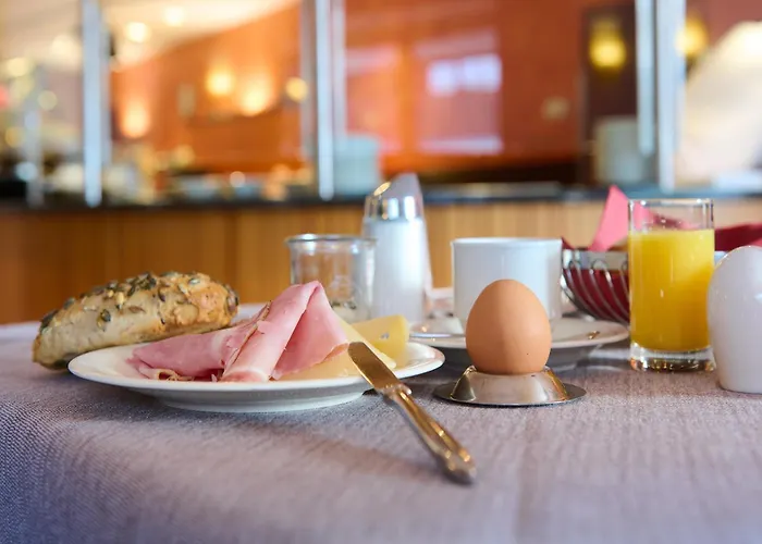 Eden - Aktiv-&wohlfühlhotel In Tirol Auf 1200m Höhe Hotel 4*