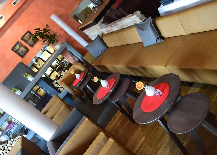 Eden - Aktiv-&wohlfühlhotel In Tirol Auf 1200m Höhe 4*