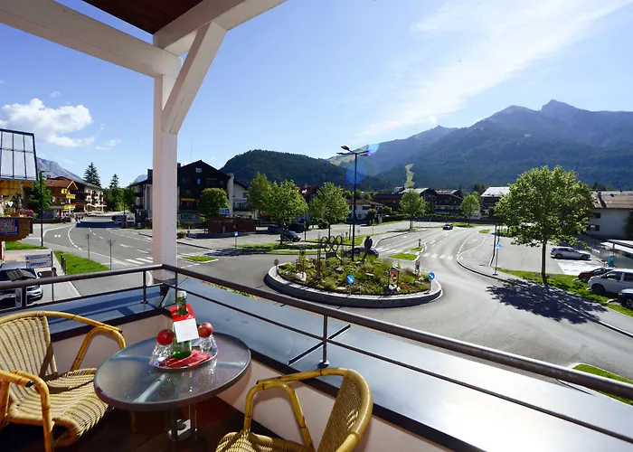 Hotel Eden - Aktiv-&wohlfühlhotel In Tirol Auf 1200m Höhe 4*