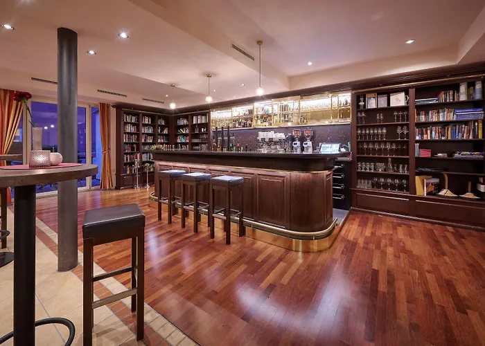 Hotel Eden - Aktiv-&wohlfühlhotel In Tirol Auf 1200m Höhe